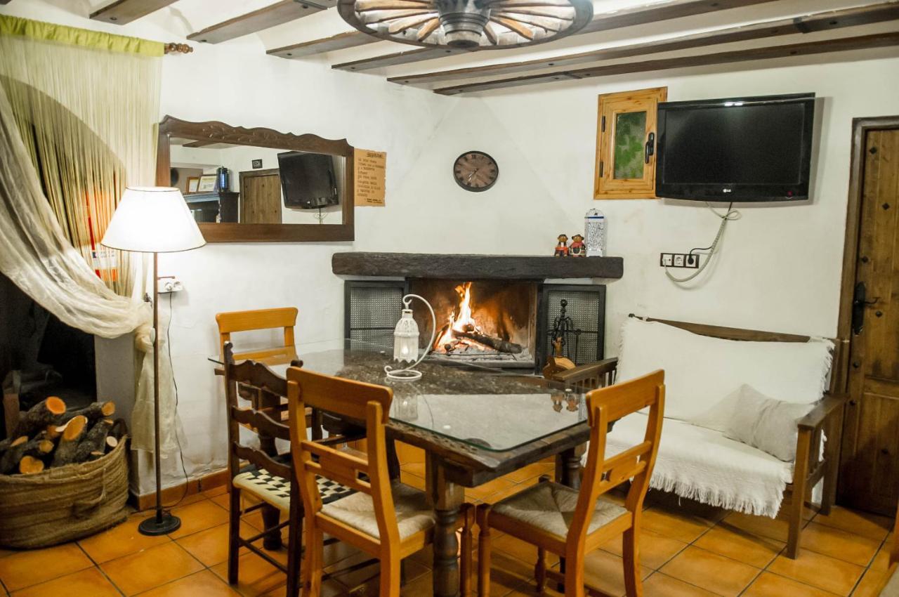 Villa Casa Cueva Alegria Valdeganga Esterno foto